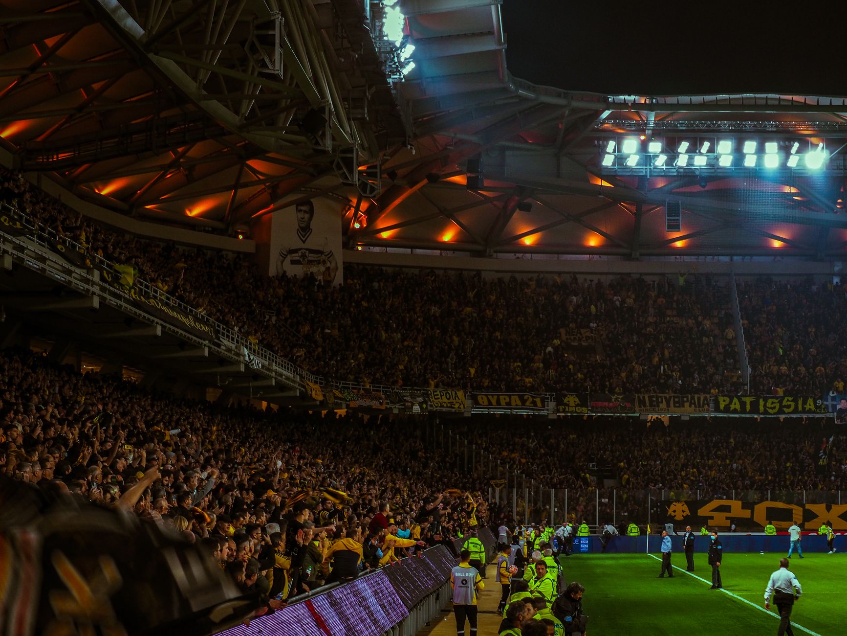 Paris sportifs en ligne : la Ligue des Champions et le tennis tirent la croissance, selon l'ANJ